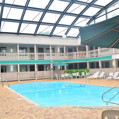 Elk Grove Hotel Elk Grove Village Esterno foto